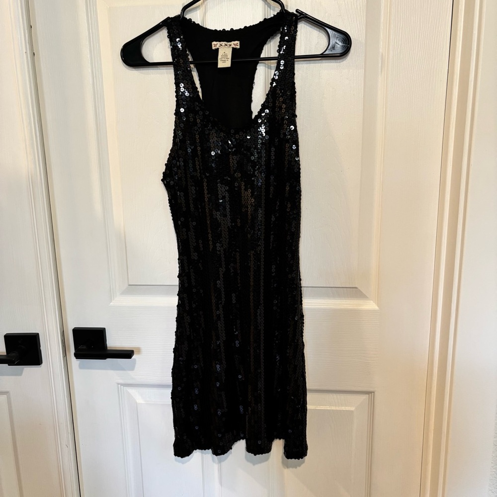 XXI FOREVER 21 Size SMALL Black Full Sequins Racerback Stretchy Lined Mini Dress